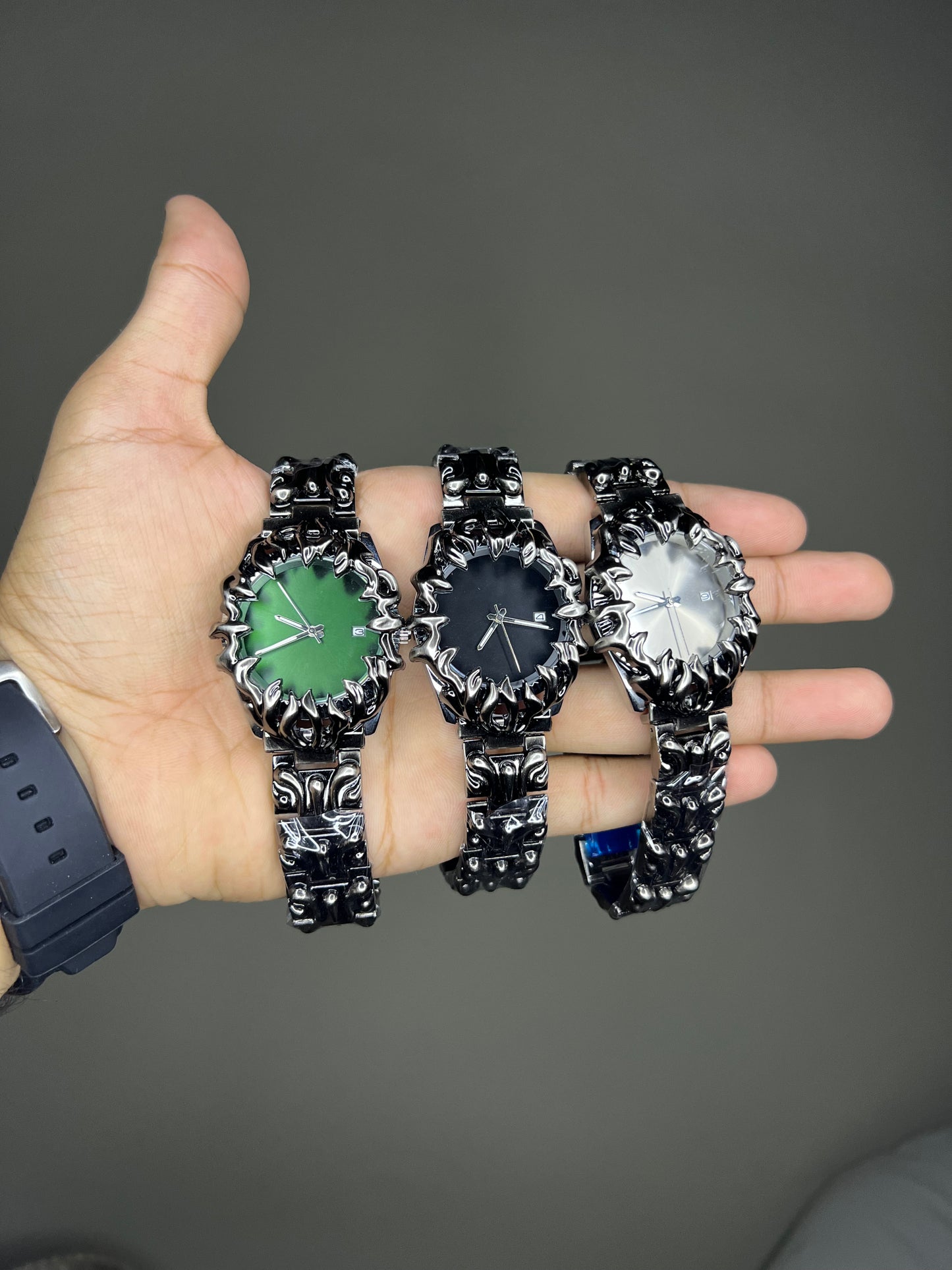 Venom Watch (white, Black, Green)